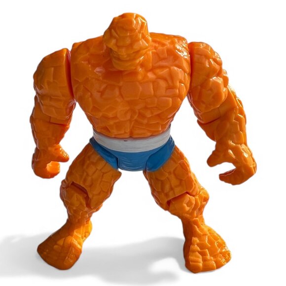 Fantastic 4 Bundle 1994 Toy Biz Figures & 2005 Book - Picture 7 of 9